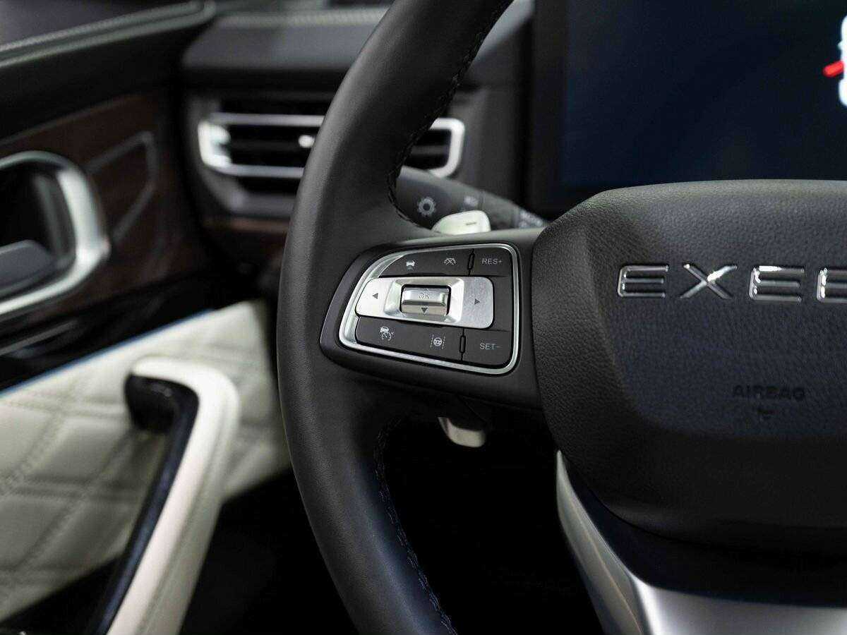 EXEED VX с пробегом — 2022 год. Фото: #16