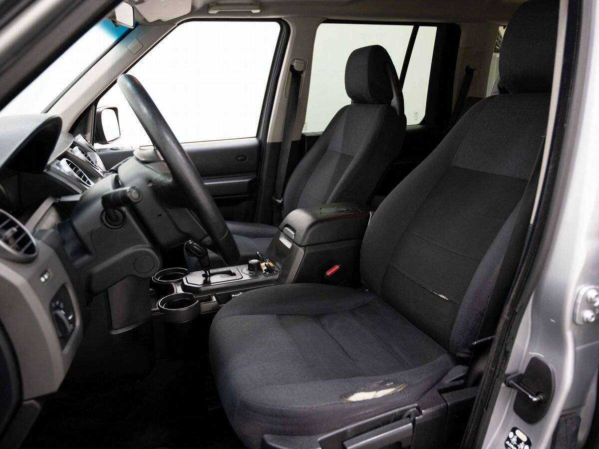 Land Rover Discovery с пробегом — 2005 год. Фото: #7