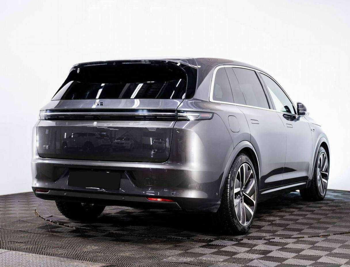 LiXiang L7 с пробегом — 2023 год. Фото: #5