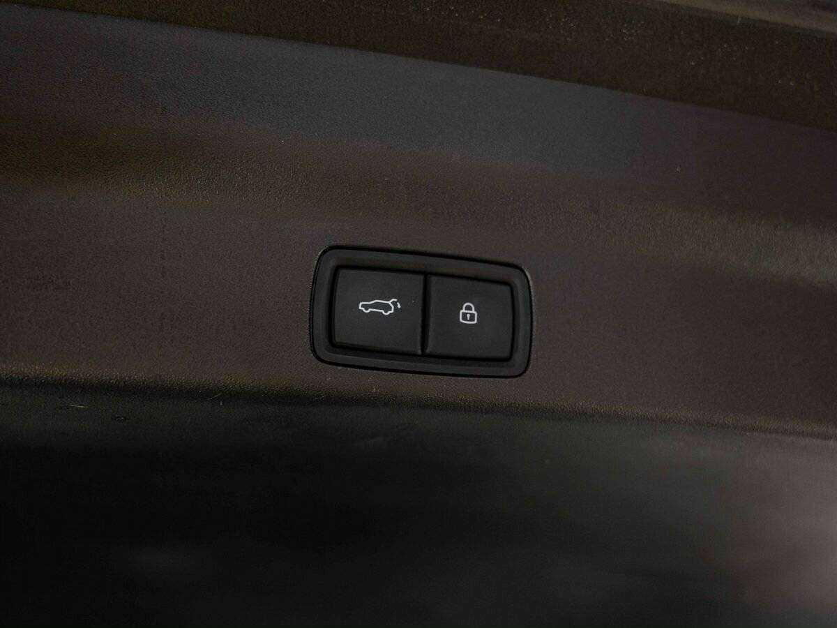 LiXiang L7 с пробегом — 2023 год. Фото: #22