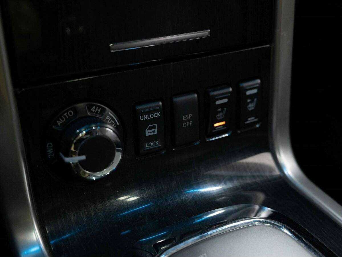 Nissan Pathfinder с пробегом — 2011 год. Фото: #24