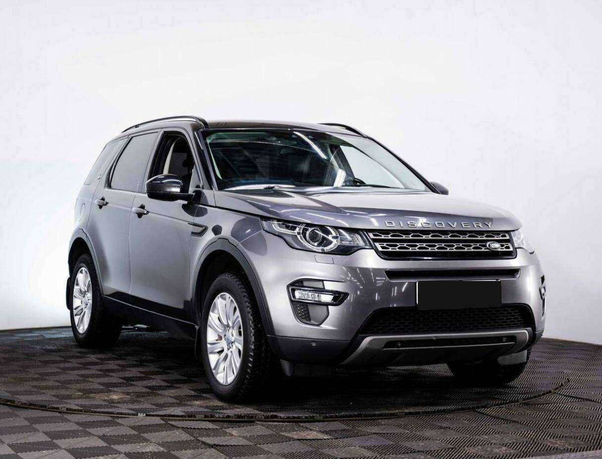 Land Rover Discovery Sport с пробегом — 2015 год. Фото: #2
