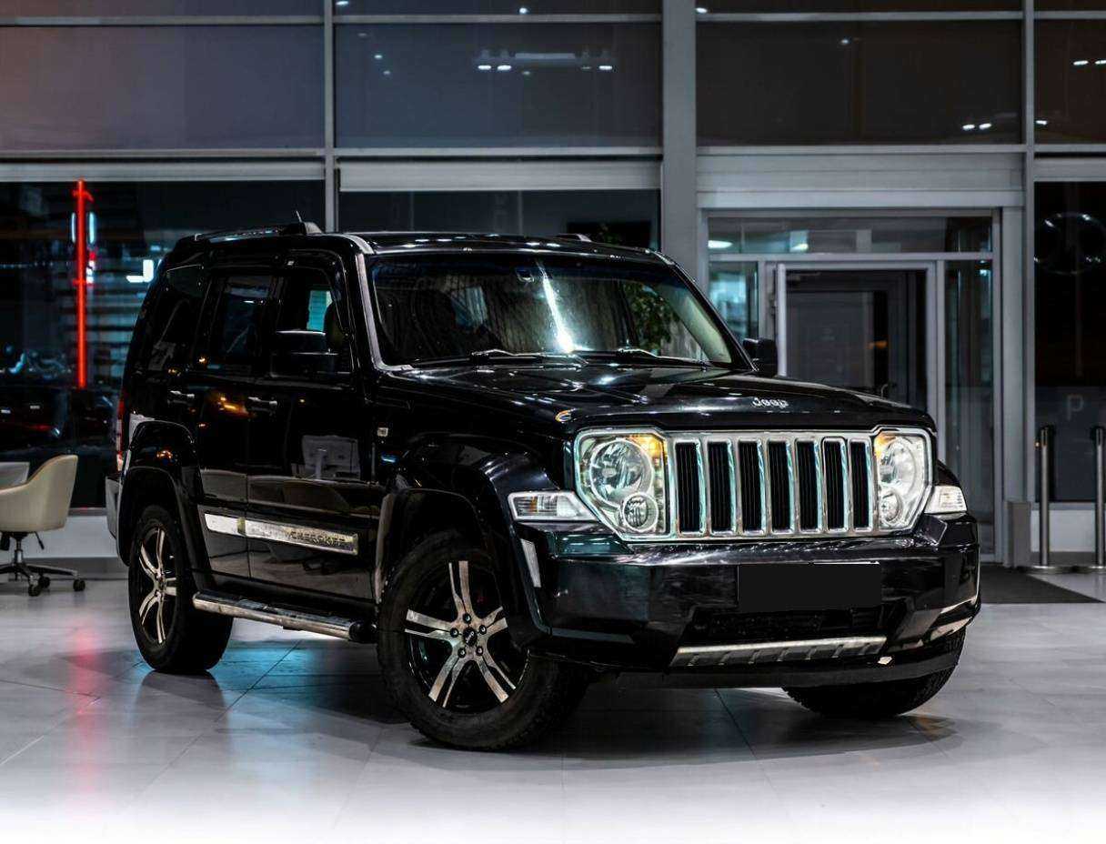 Jeep Cherokee с пробегом — 2010 год. Фото: #1