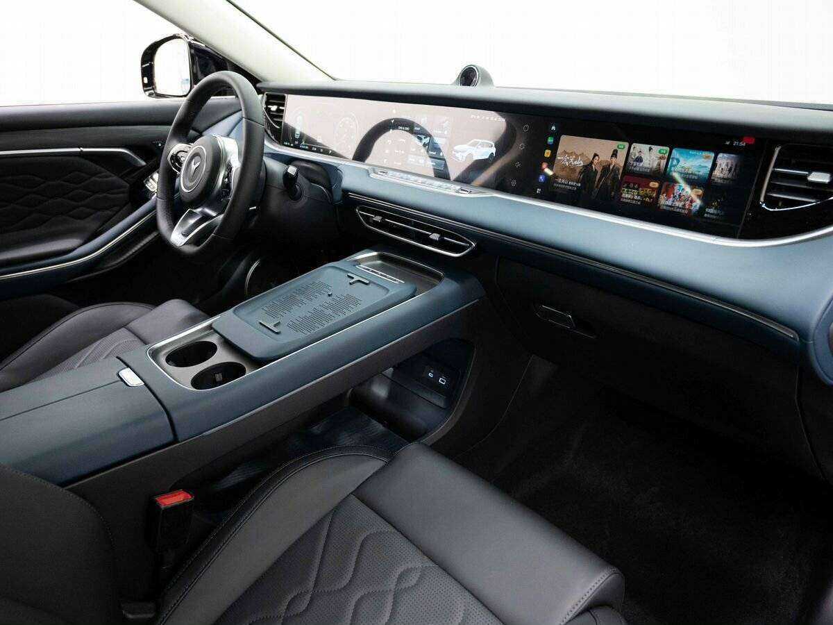 Voyah Free с пробегом — 2023 год. Фото: #10