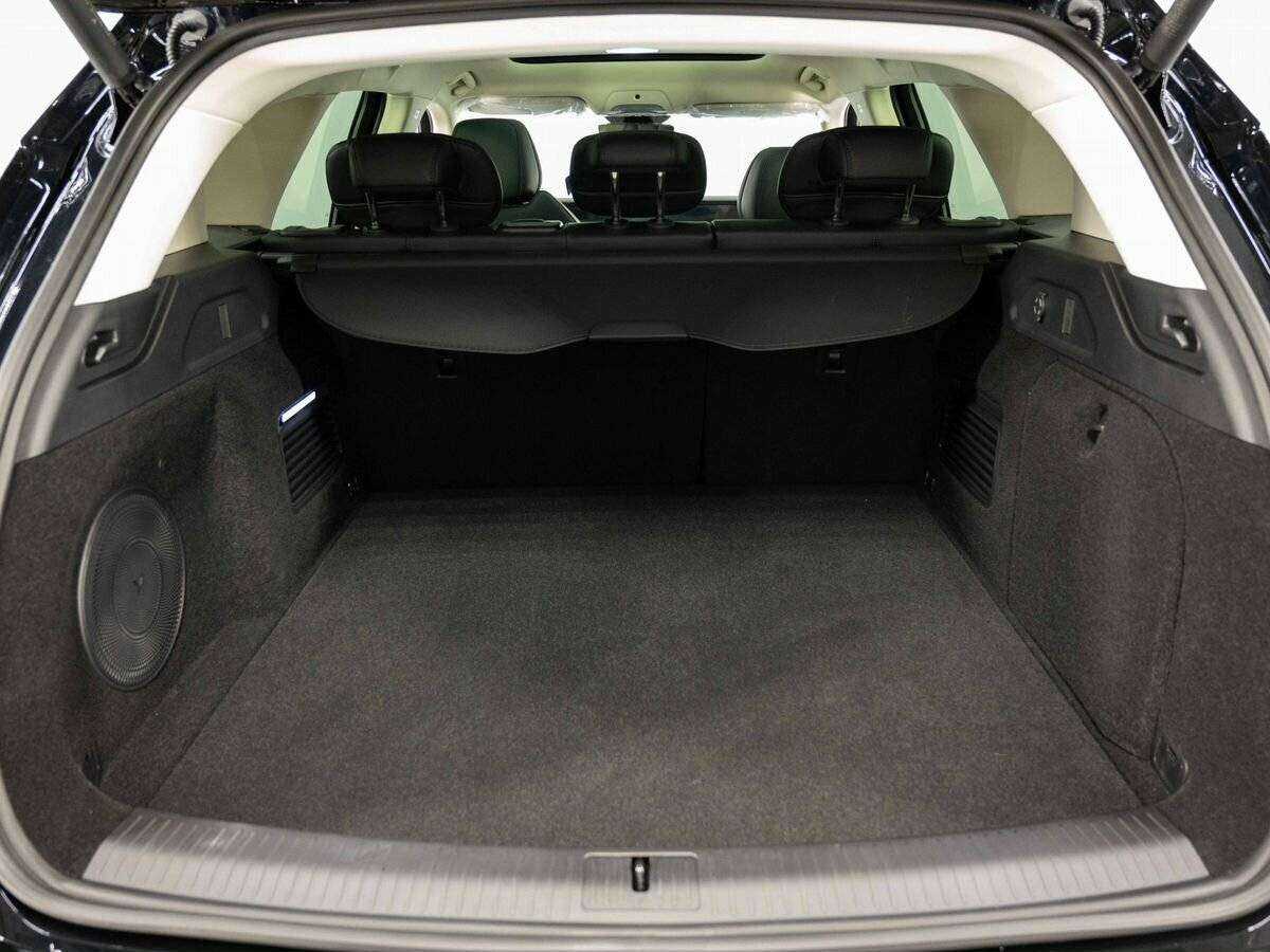 Voyah Free с пробегом — 2023 год. Фото: #23