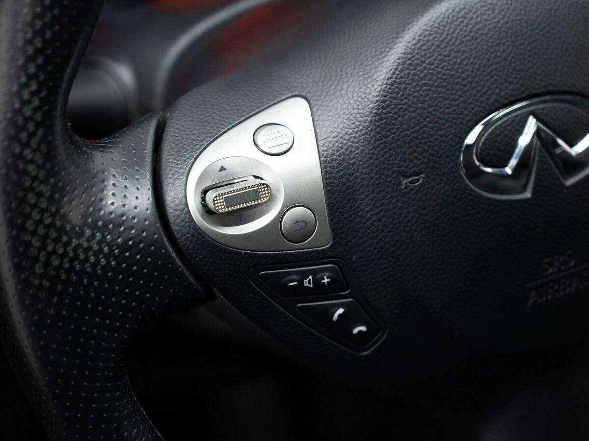 Infiniti FX с пробегом — 2009 год. Фото: #18