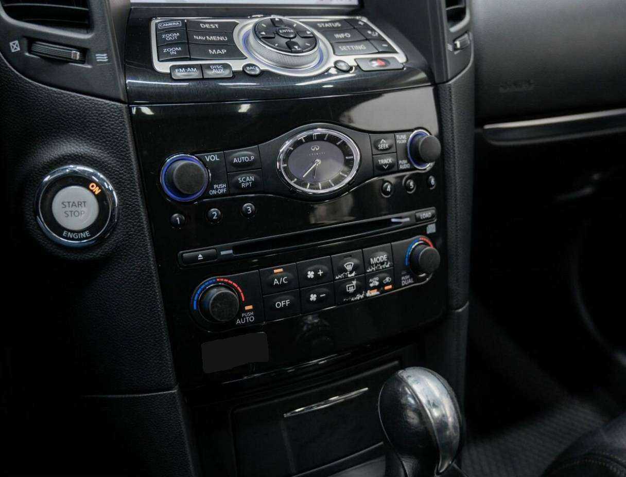 Infiniti FX с пробегом — 2009 год. Фото: #23