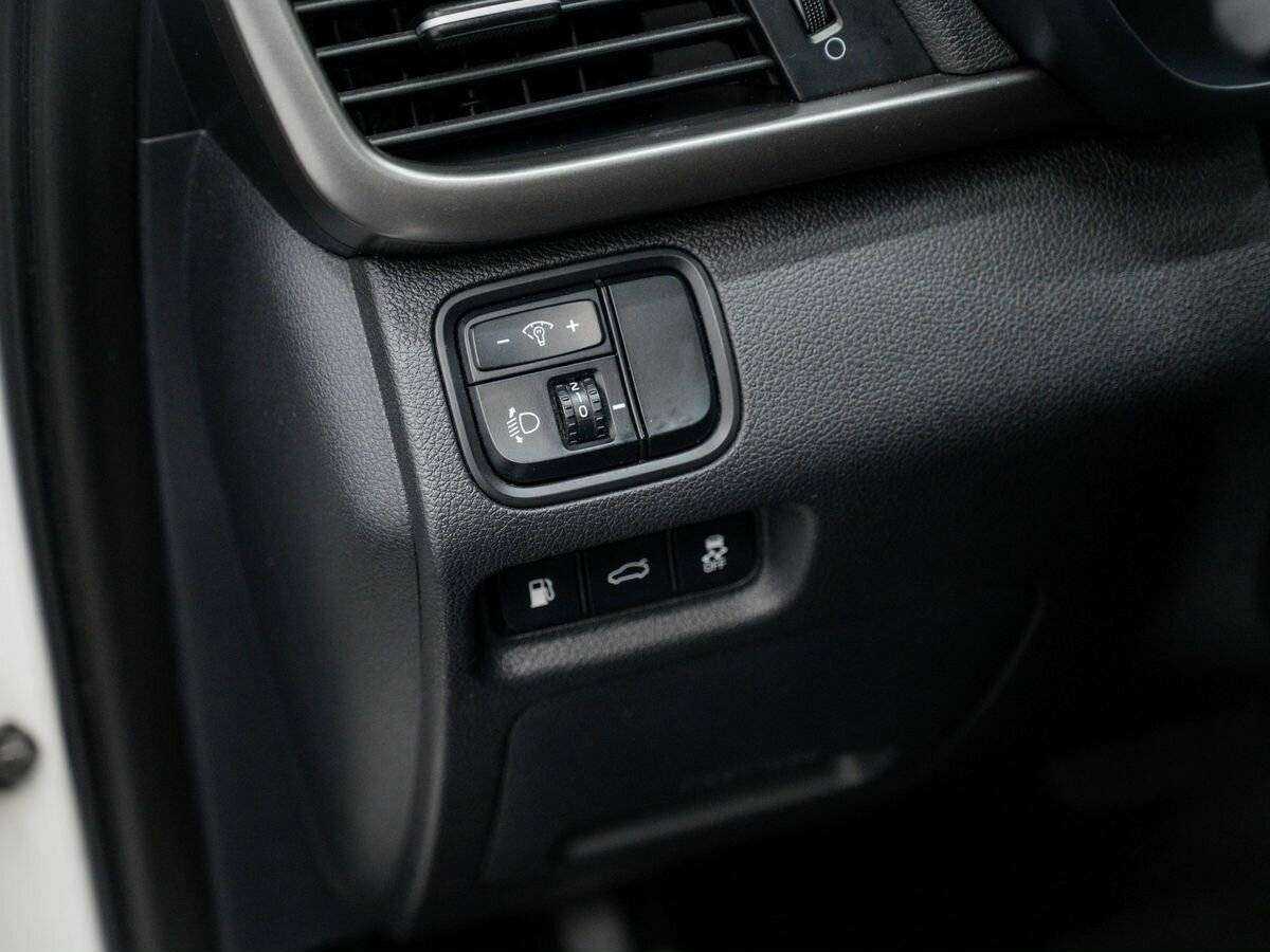 Kia Optima с пробегом — 2017 год. Фото: #12