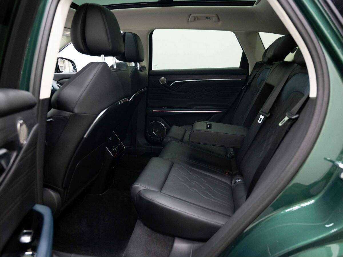 Voyah Free с пробегом — 2023 год. Фото: #7