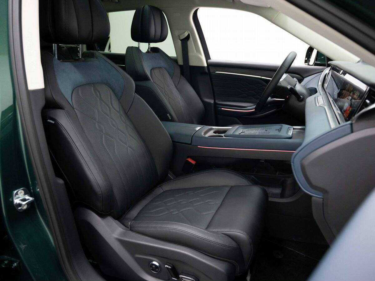 Voyah Free с пробегом — 2023 год. Фото: #10