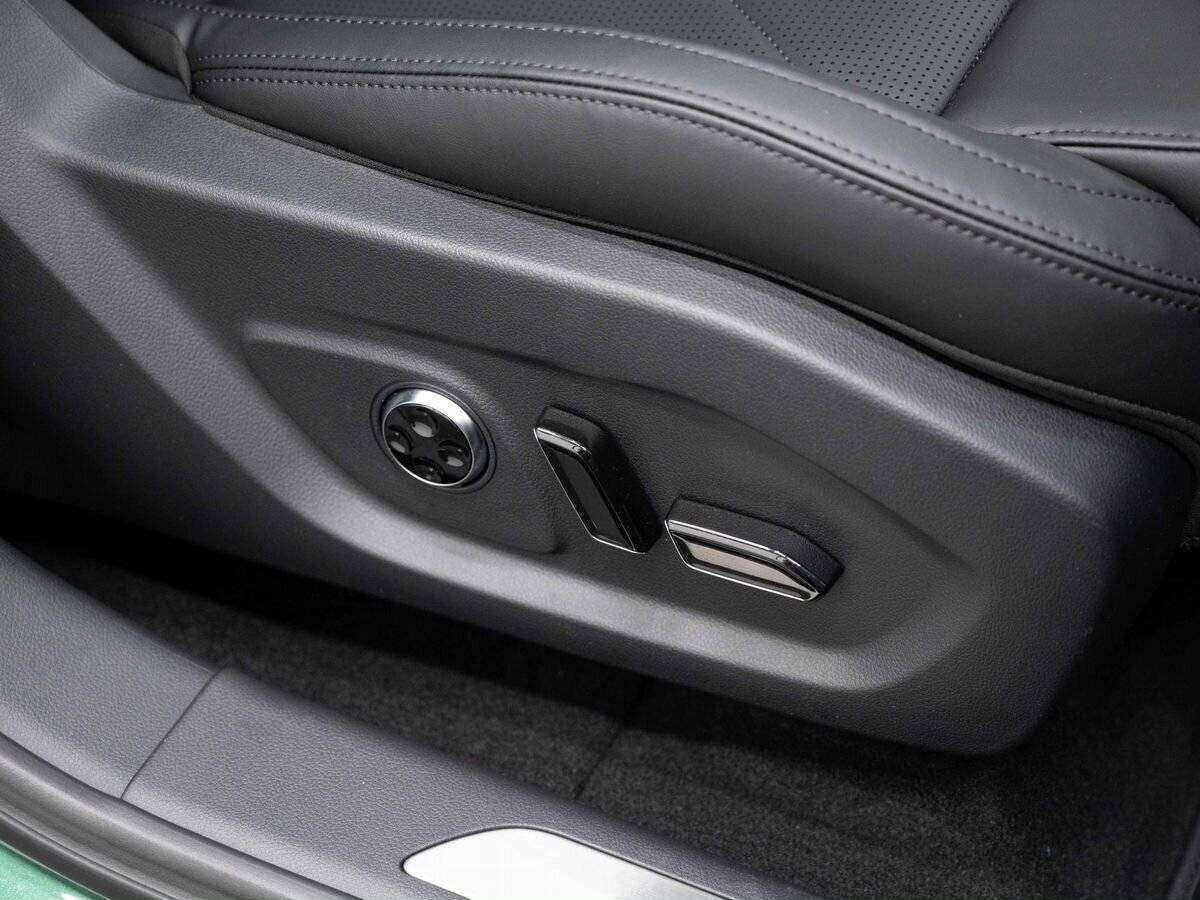 Voyah Free с пробегом — 2023 год. Фото: #11