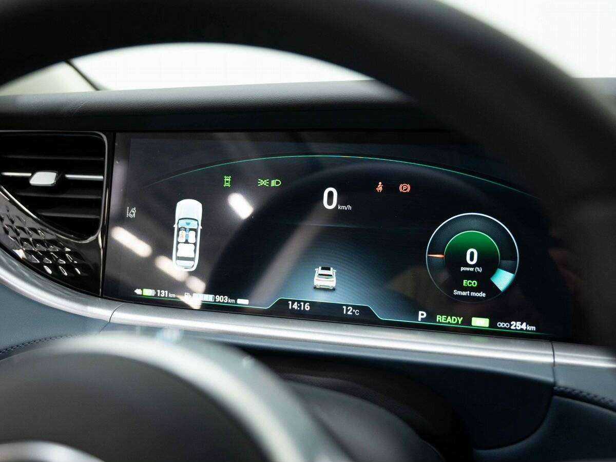 Voyah Free с пробегом — 2023 год. Фото: #19