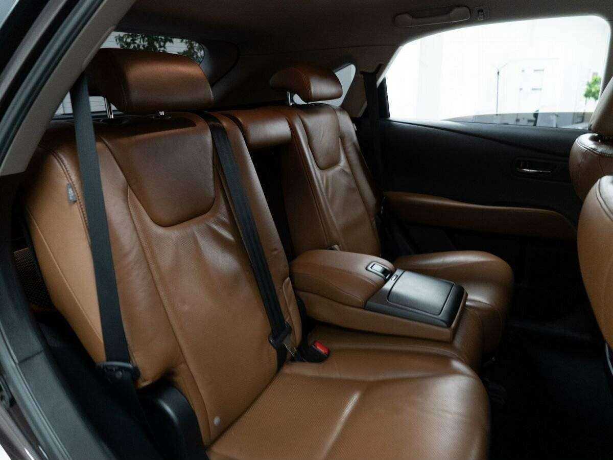 Lexus RX с пробегом — 2013 год. Фото: #8