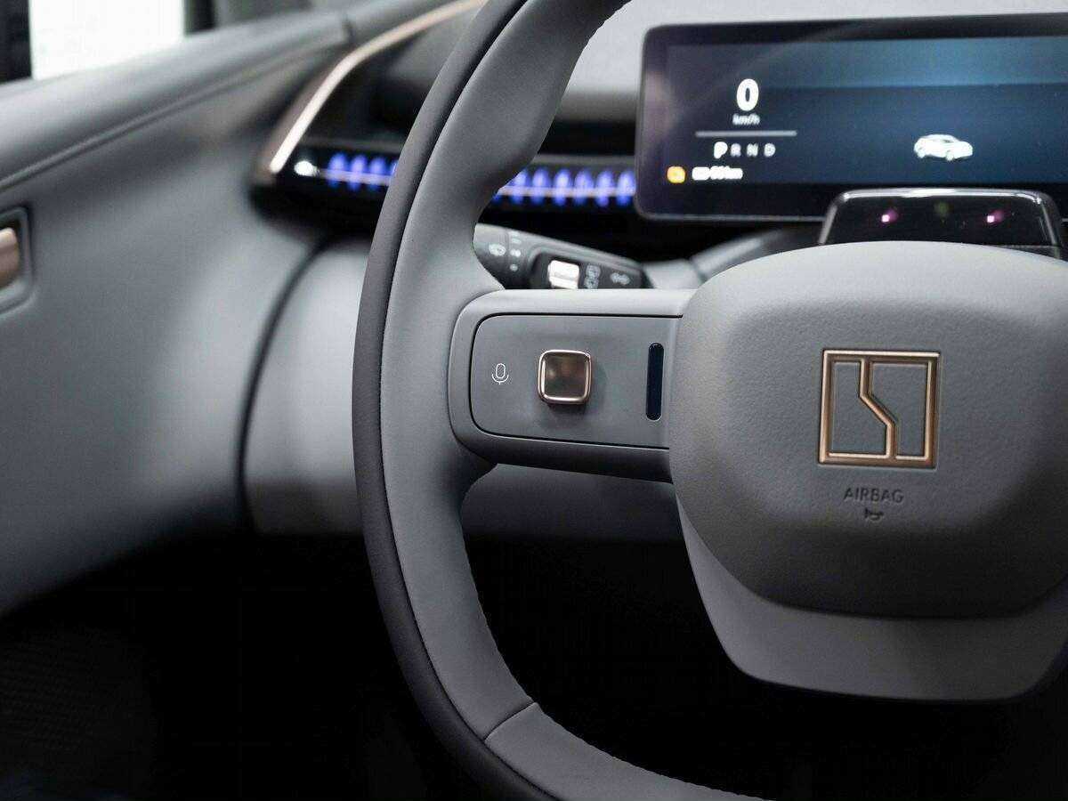 Zeekr X с пробегом — 2023 год. Фото: #13