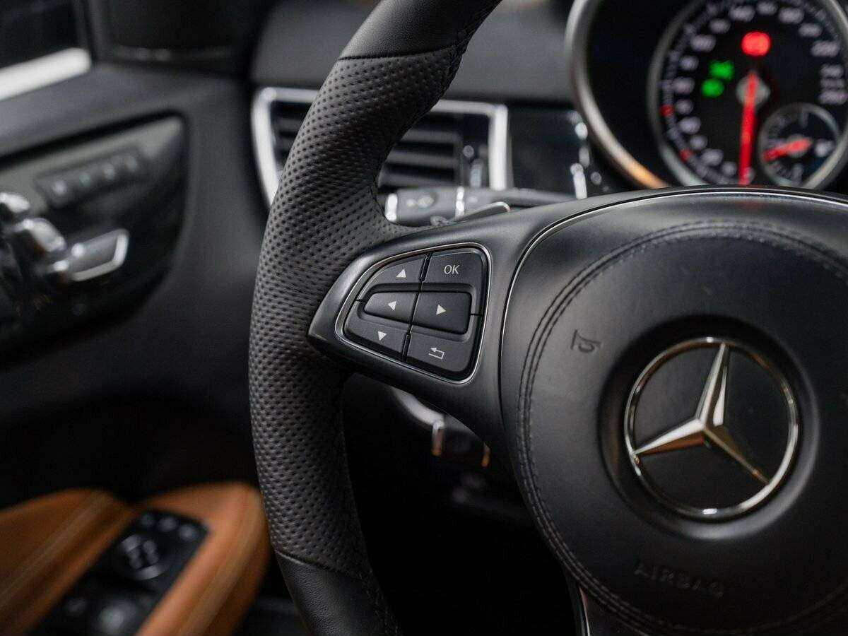 Mercedes-Benz GLS с пробегом — 2016 год. Фото: #12