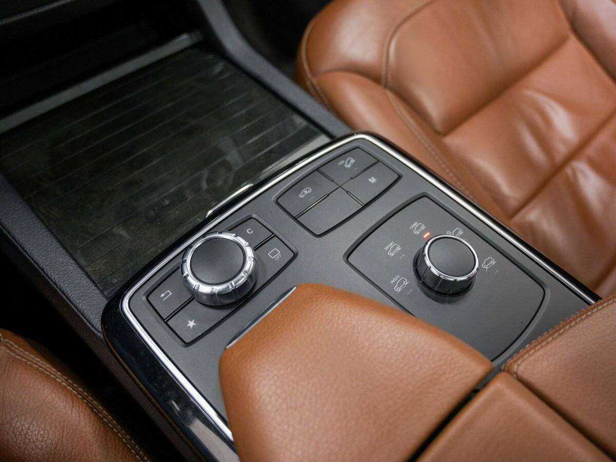 Mercedes-Benz GLS с пробегом — 2016 год. Фото: #22