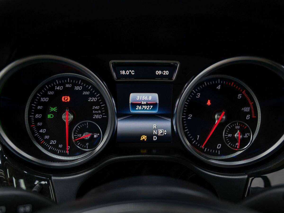 Mercedes-Benz GLS с пробегом — 2016 год. Фото: #25