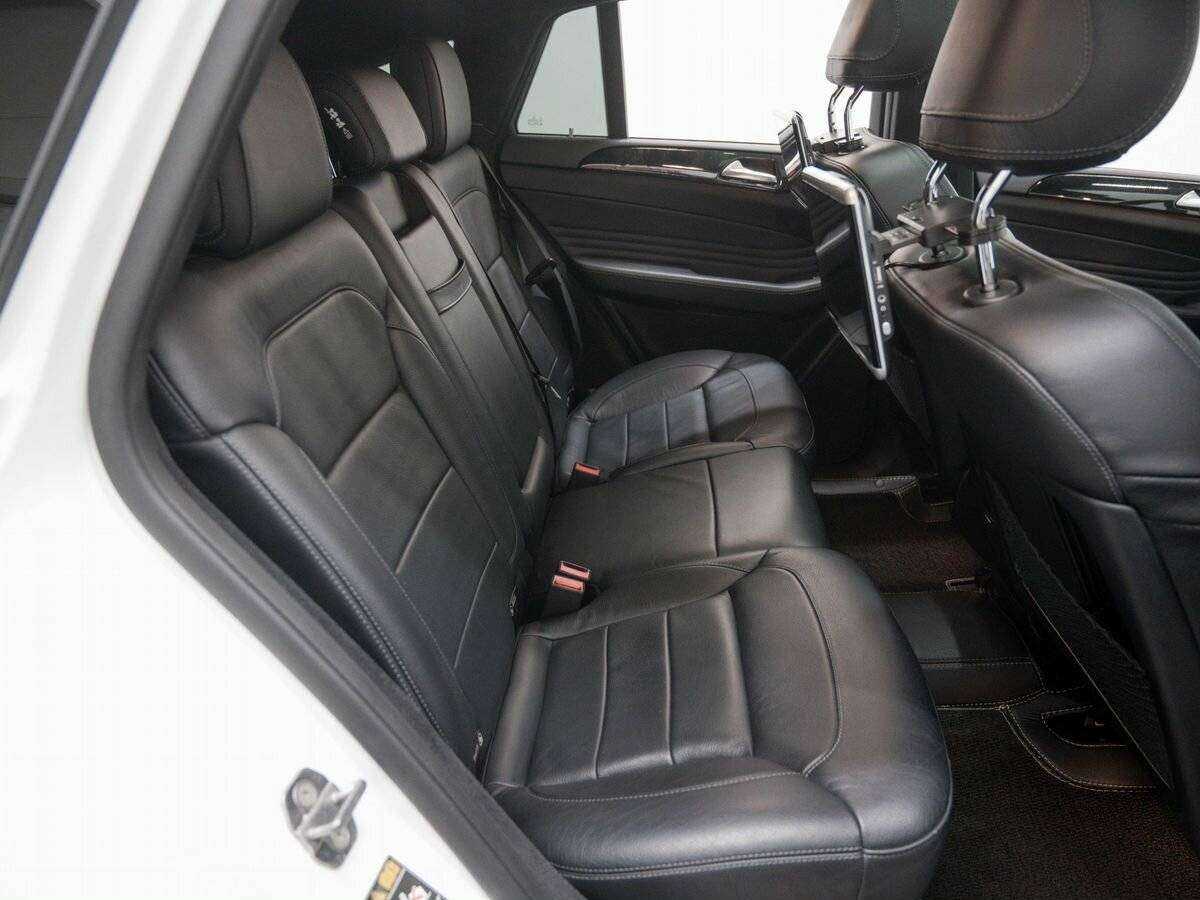 Mercedes-Benz GLE Coupe с пробегом — 2017 год. Фото: #9