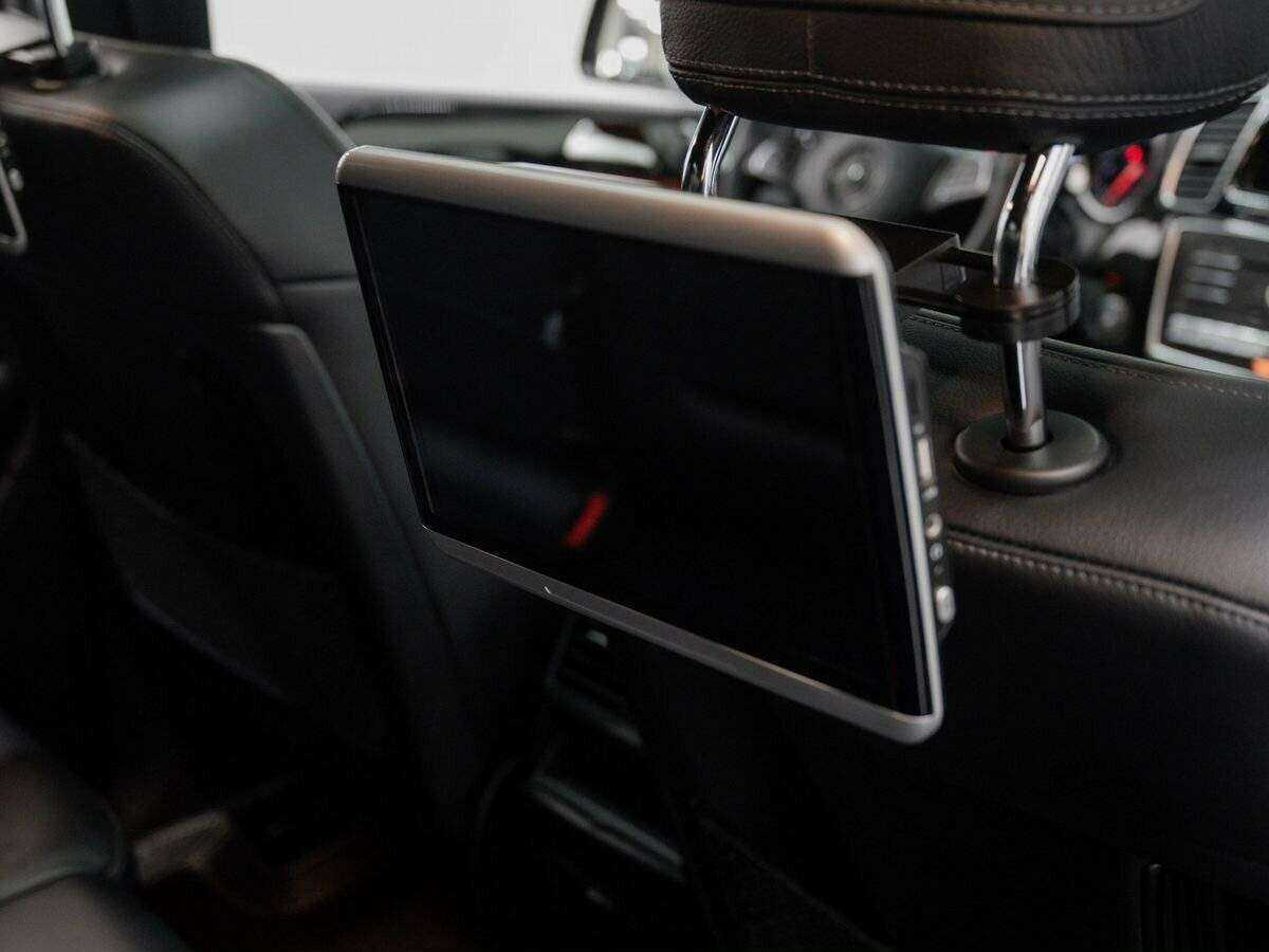 Mercedes-Benz GLE Coupe с пробегом — 2017 год. Фото: #10