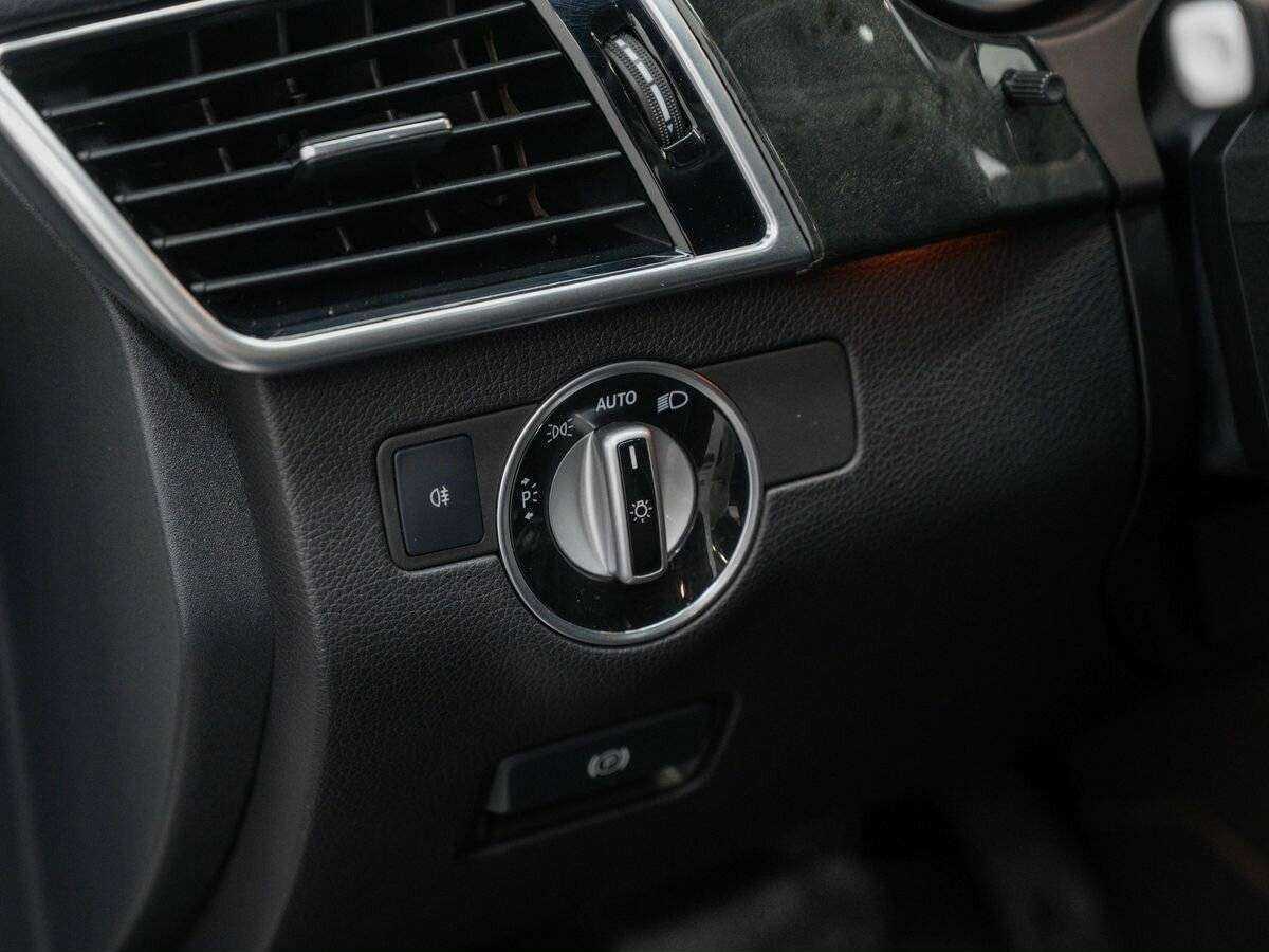 Mercedes-Benz GLE Coupe с пробегом — 2017 год. Фото: #17