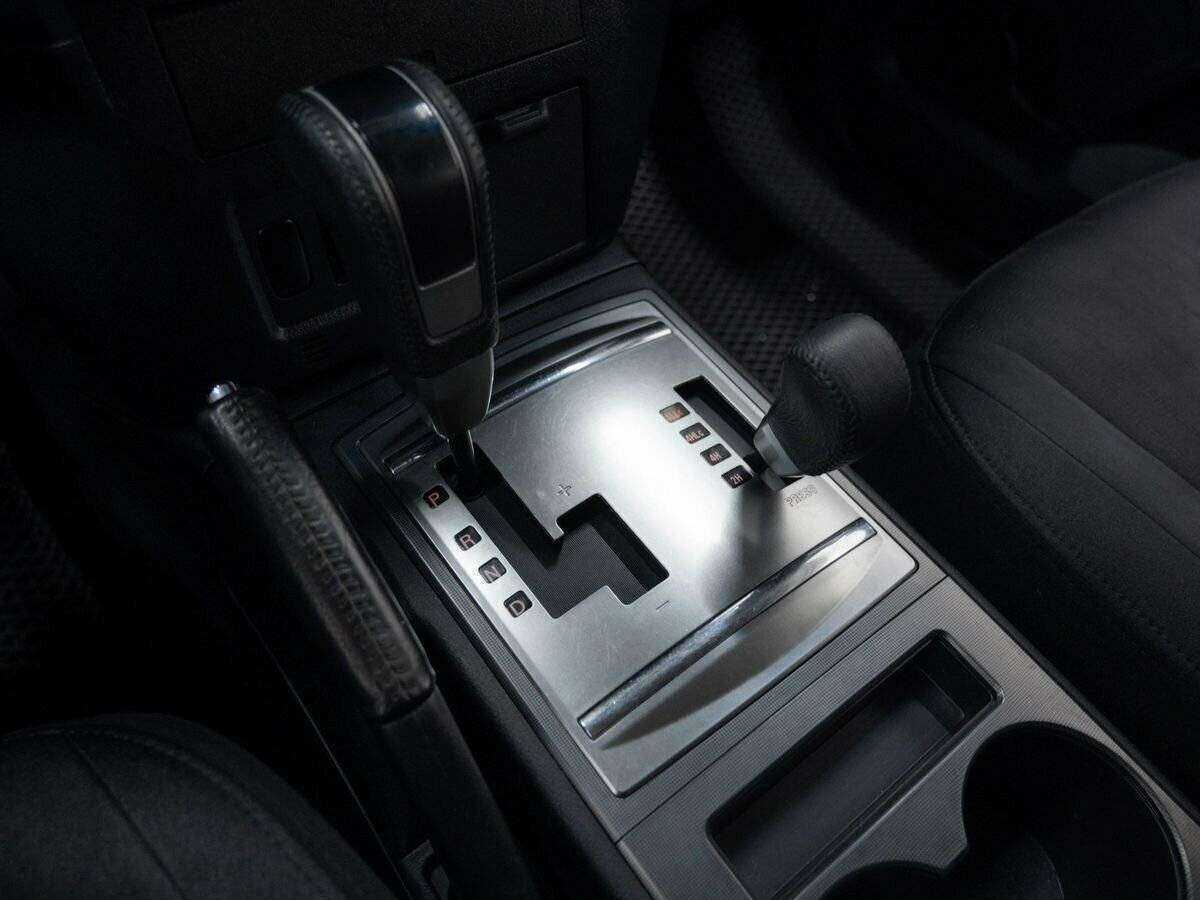 Mitsubishi Pajero с пробегом — 2011 год. Фото: #21