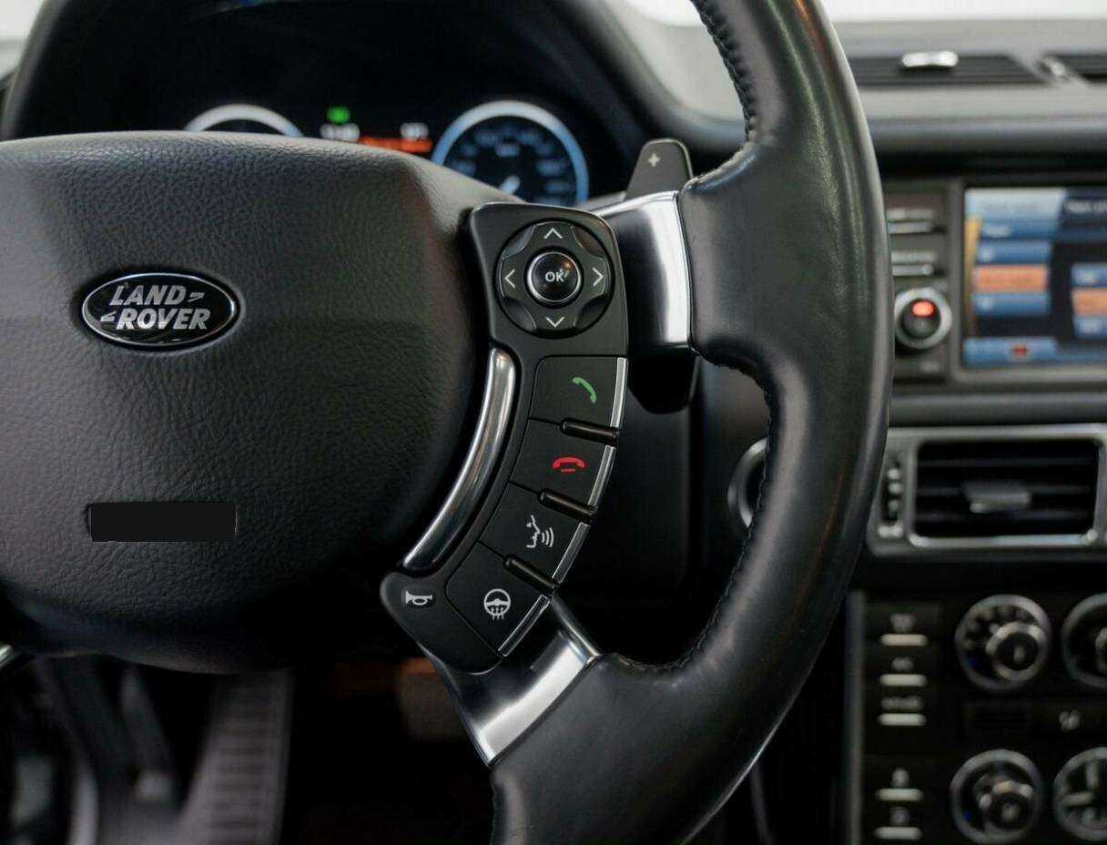 Land Rover Range Rover с пробегом — 2011 год. Фото: #20