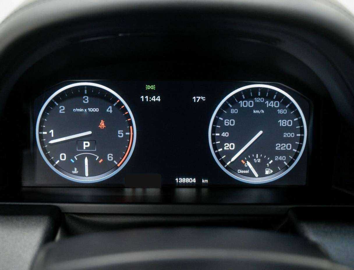 Land Rover Range Rover с пробегом — 2011 год. Фото: #25