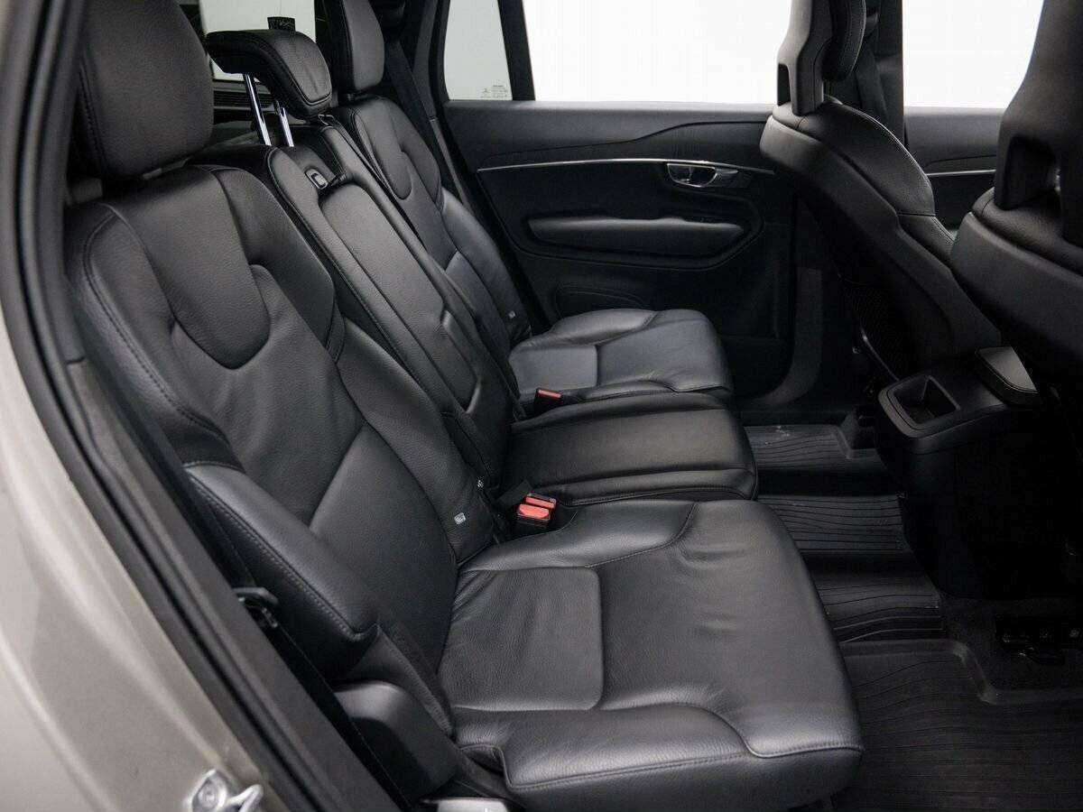 Volvo XC90 с пробегом — 2020 год. Фото: #8