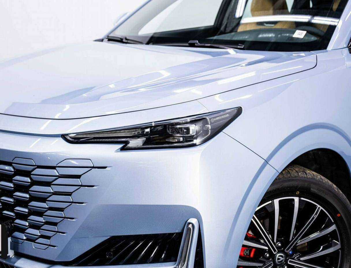 Changan UNI-K с пробегом — 2023 год. Фото: #6