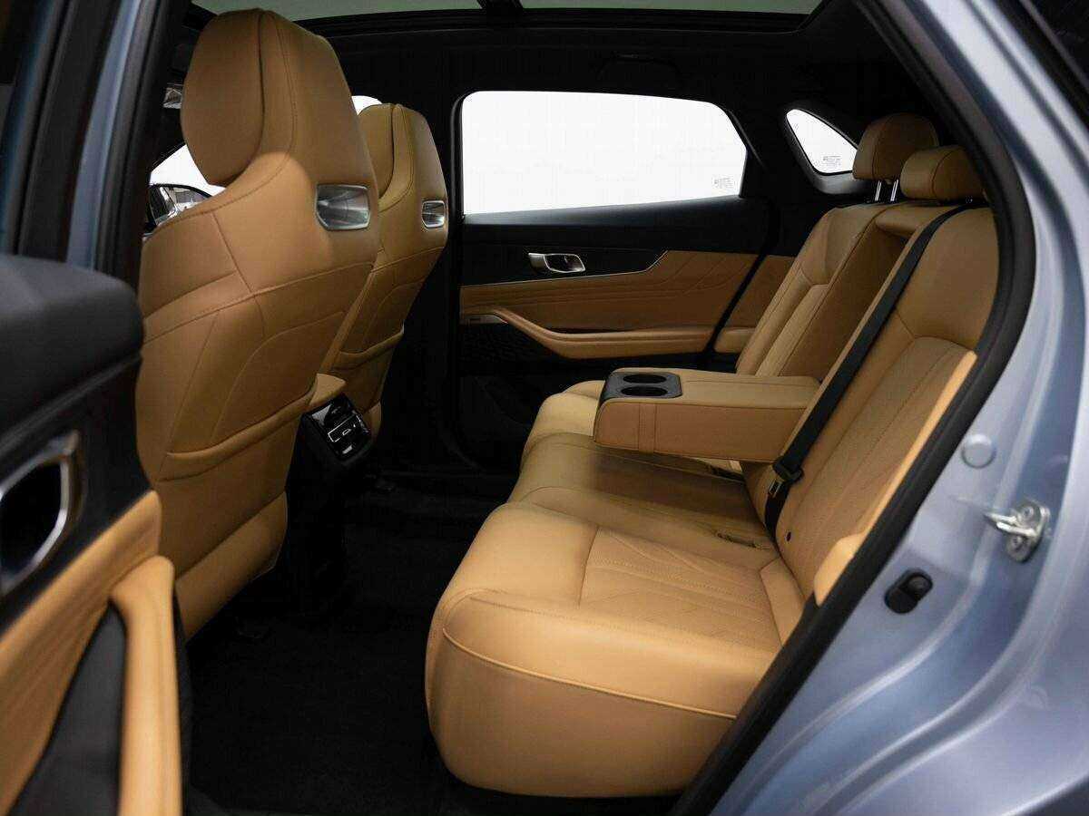 Changan UNI-K с пробегом — 2023 год. Фото: #12