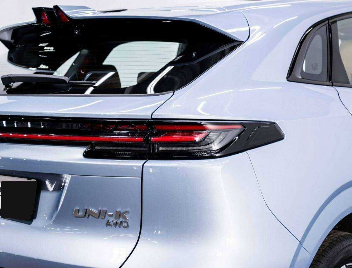 Changan UNI-K с пробегом — 2023 год. Фото: #35