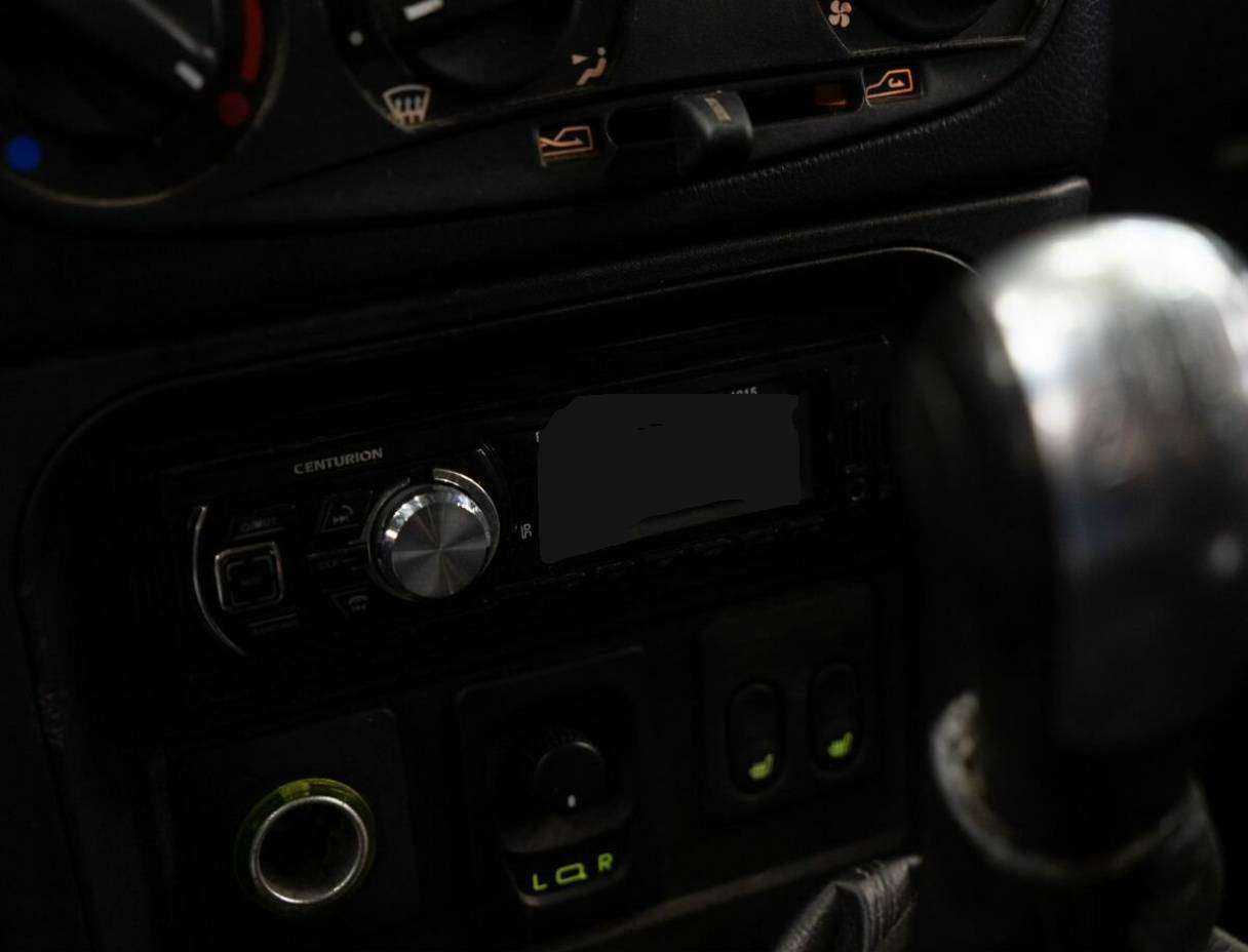 Chevrolet Niva с пробегом — 2011 год. Фото: #9