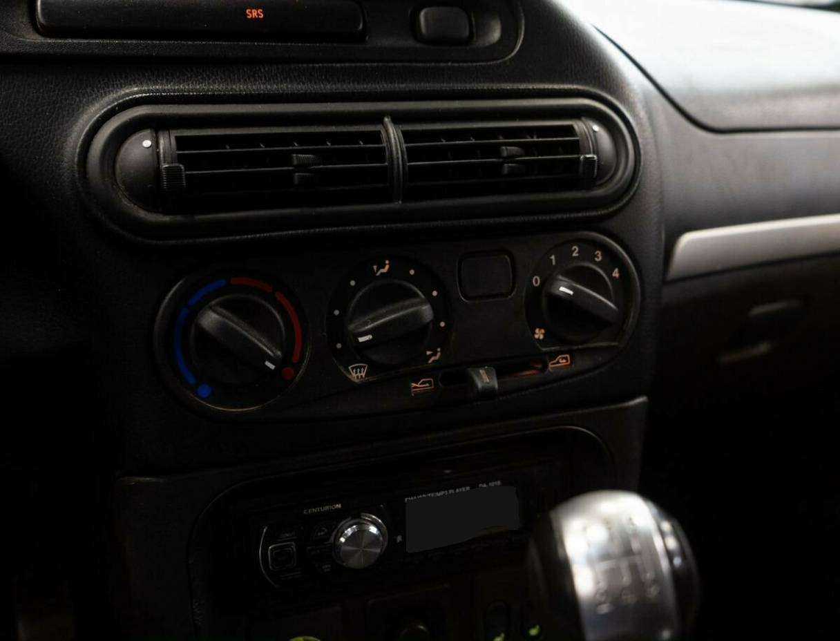 Chevrolet Niva с пробегом — 2011 год. Фото: #10