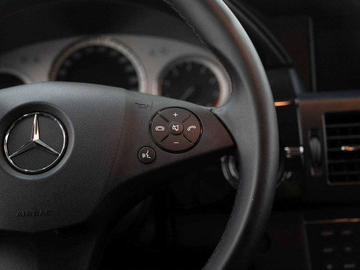 Mercedes-Benz GLK-Класс с пробегом — 2011 год. Фото: #16