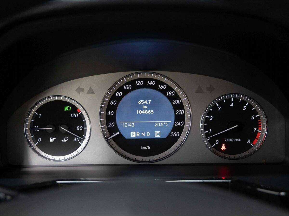 Mercedes-Benz GLK-Класс с пробегом — 2011 год. Фото: #20