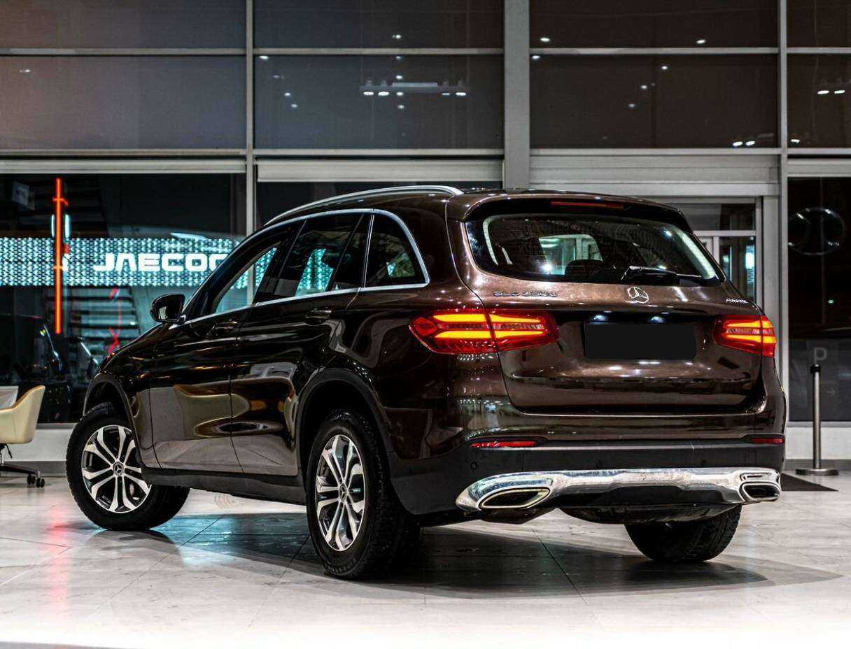 Mercedes-Benz GLC с пробегом — 2018 год. Фото: #3