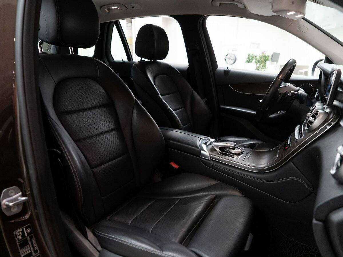 Mercedes-Benz GLC с пробегом — 2018 год. Фото: #9