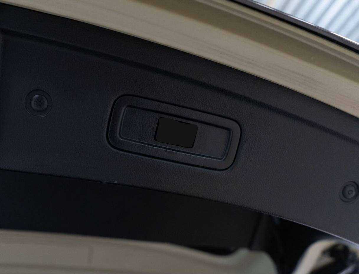 Infiniti FX с пробегом — 2011 год. Фото: #8