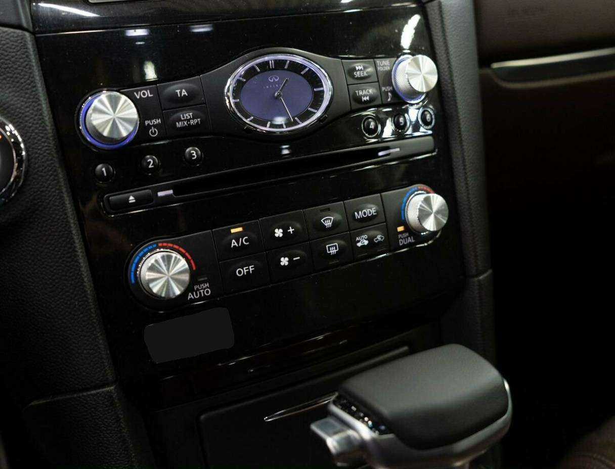 Infiniti FX с пробегом — 2011 год. Фото: #11