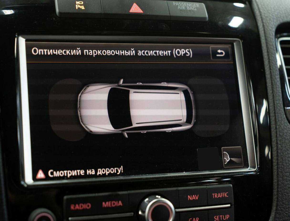 Volkswagen Touareg с пробегом — 2010 год. Фото: #10