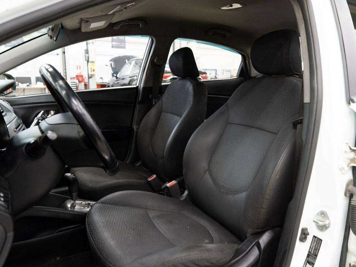 Kia Rio с пробегом — 2016 год. Фото: #5