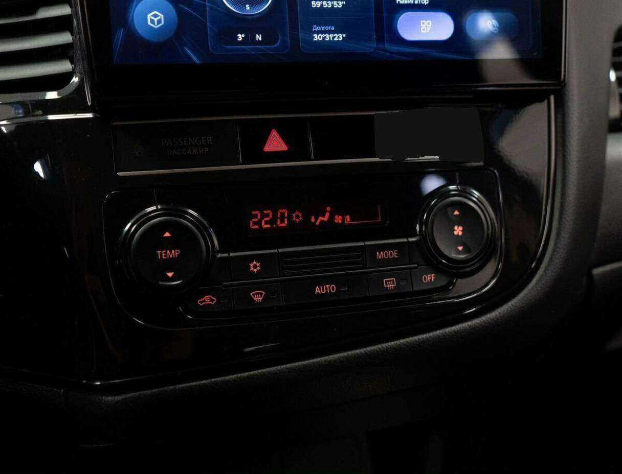 Mitsubishi Outlander с пробегом — 2018 год. Фото: #12