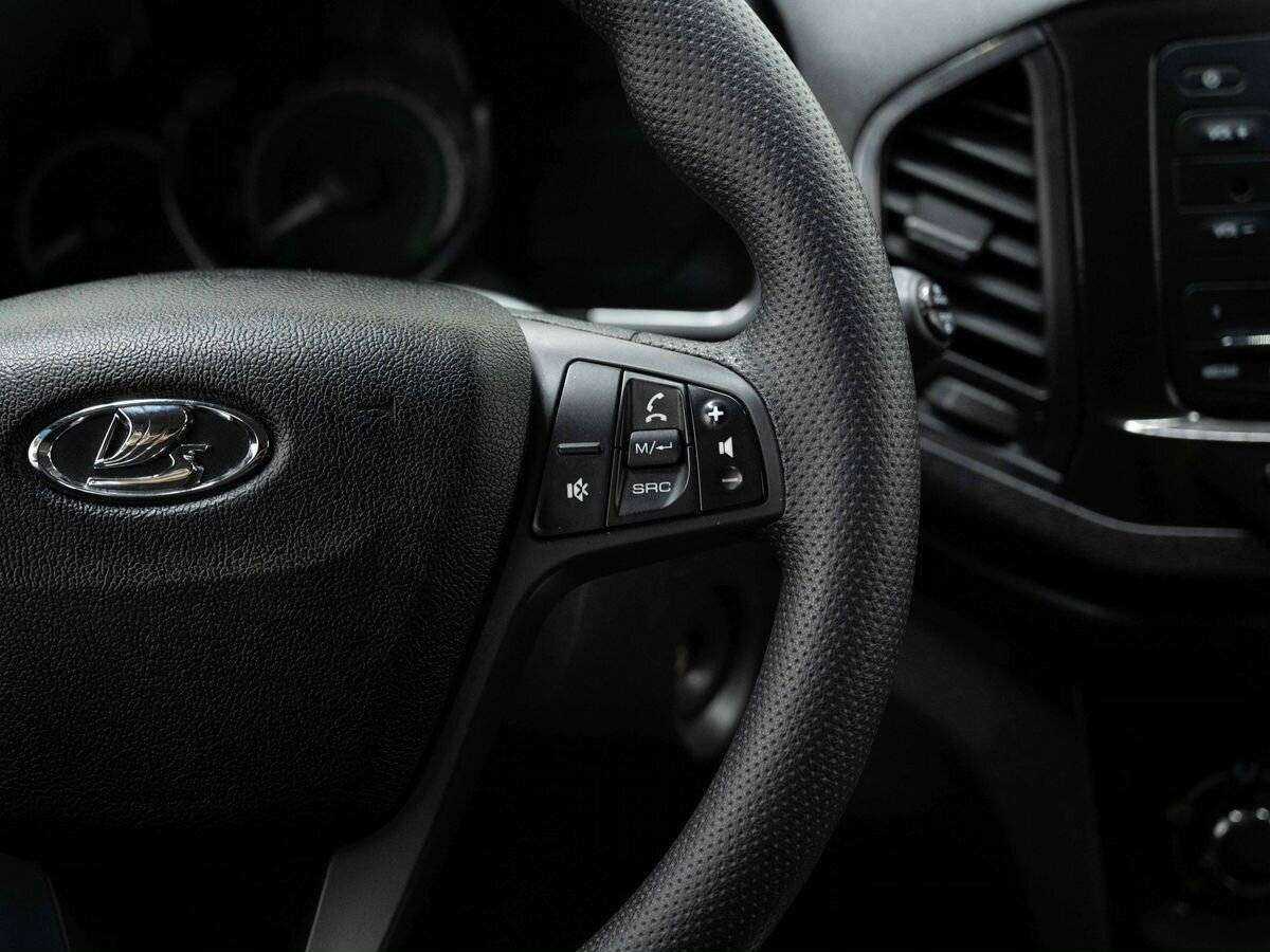 Lada (ВАЗ) XRAY с пробегом — 2018 год. Фото: #14