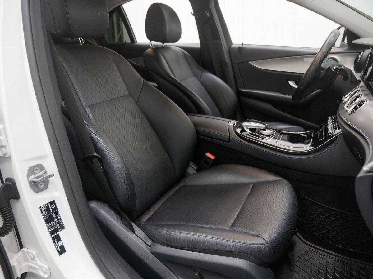 Mercedes-Benz E-Класс с пробегом — 2017 год. Фото: #9