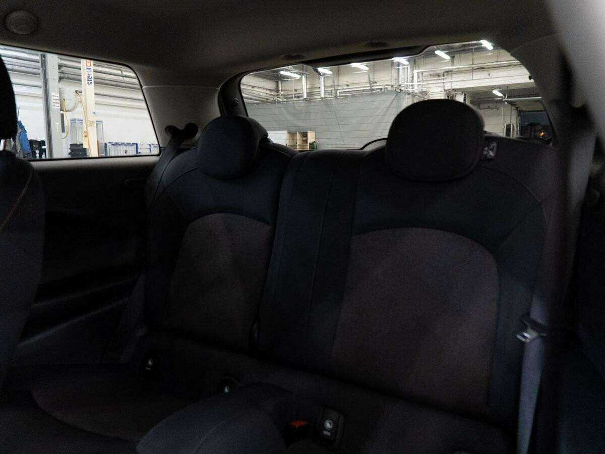 Mini Hatch с пробегом — 2018 год. Фото: #6