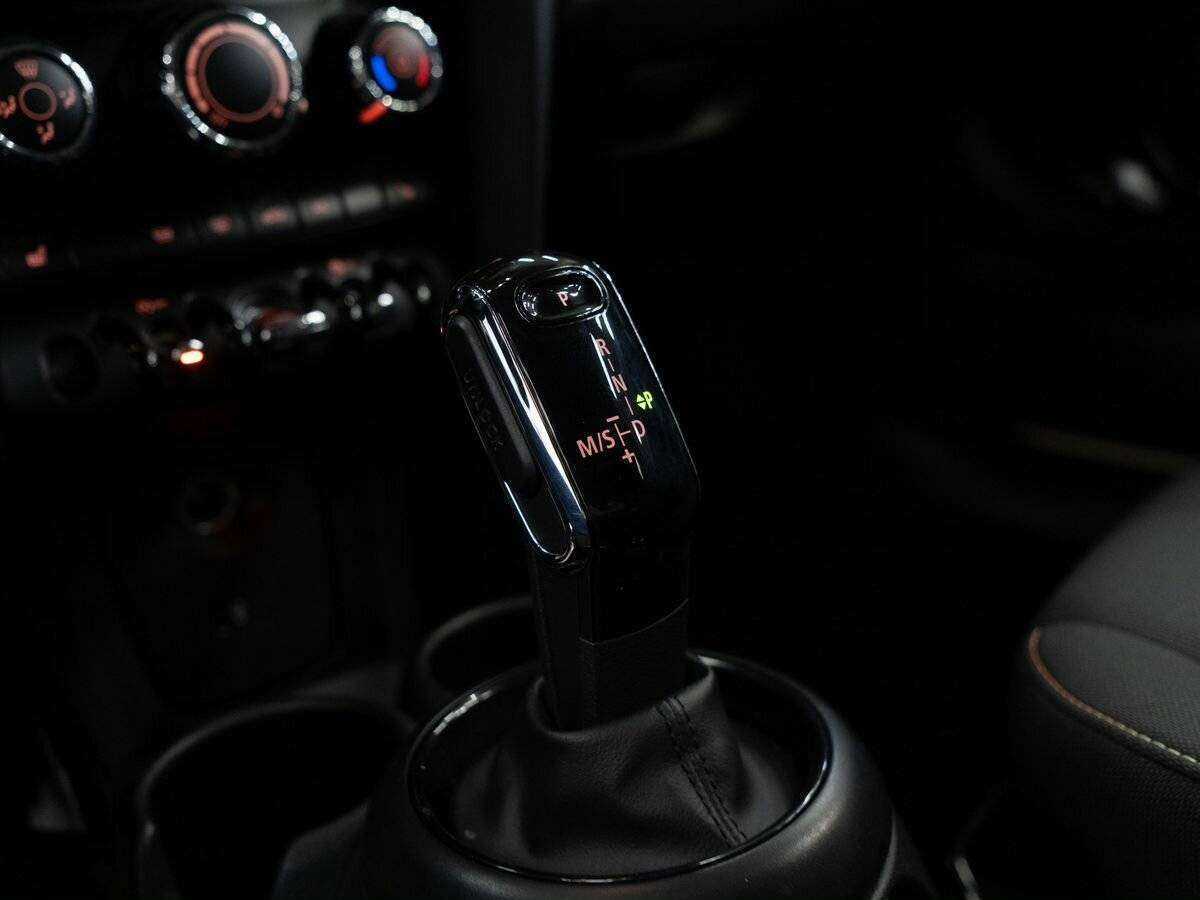 Mini Hatch с пробегом — 2018 год. Фото: #11