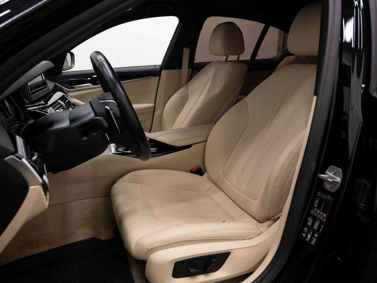 BMW 5 серии с пробегом — 2018 год. Фото: #7