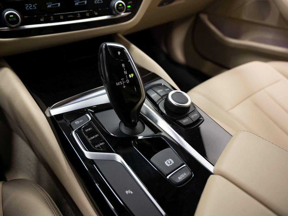 BMW 5 серии с пробегом — 2018 год. Фото: #21