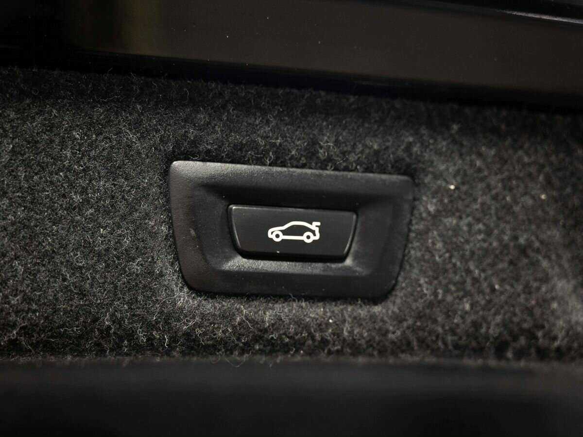 BMW 5 серии с пробегом — 2018 год. Фото: #23