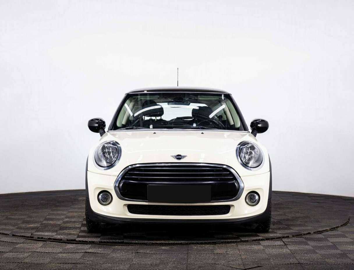 Mini Hatch с пробегом — 2019 год. Фото: #1